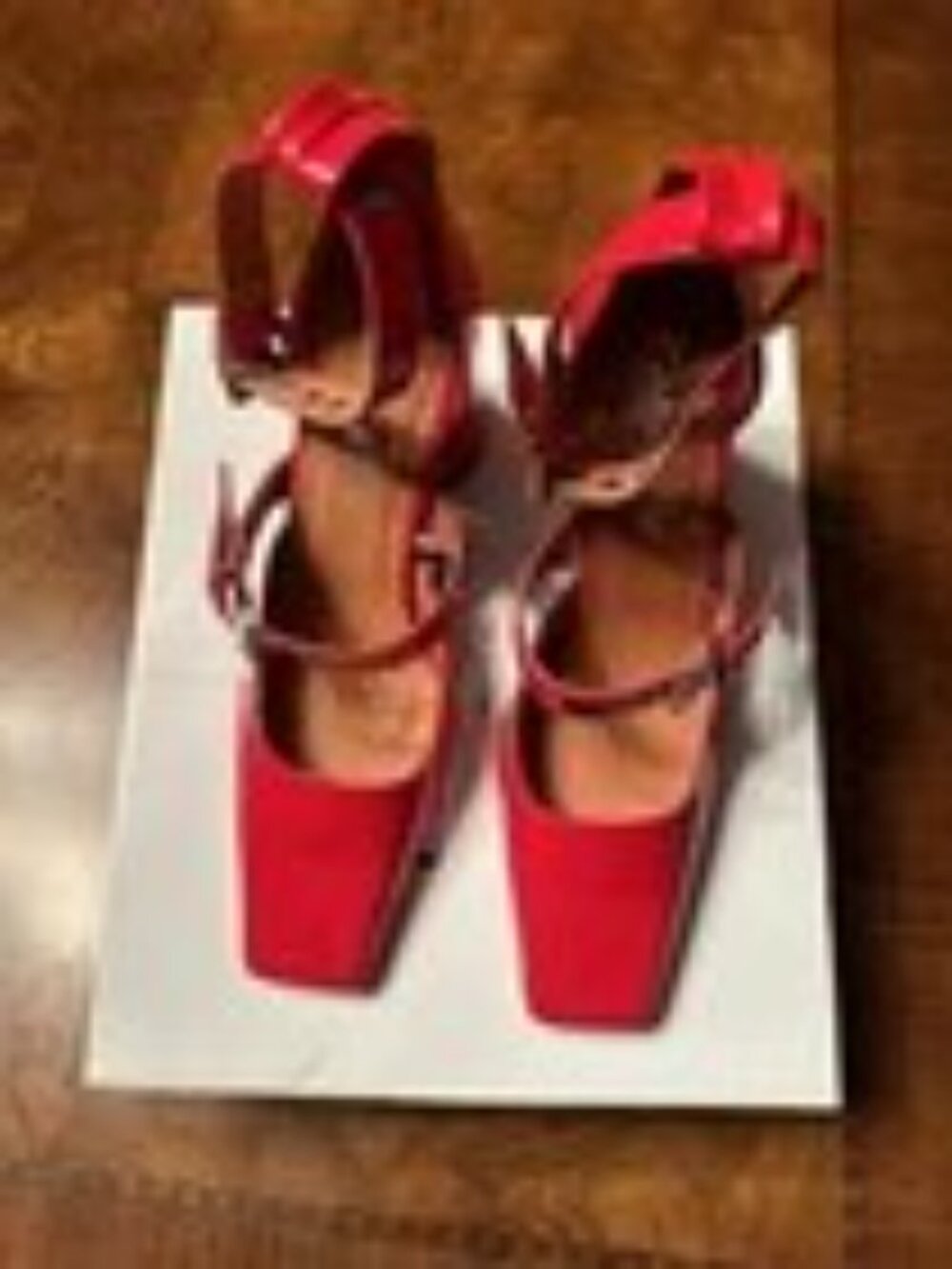 L’intervalle Red Patent Leather shoes Size 10 NIB